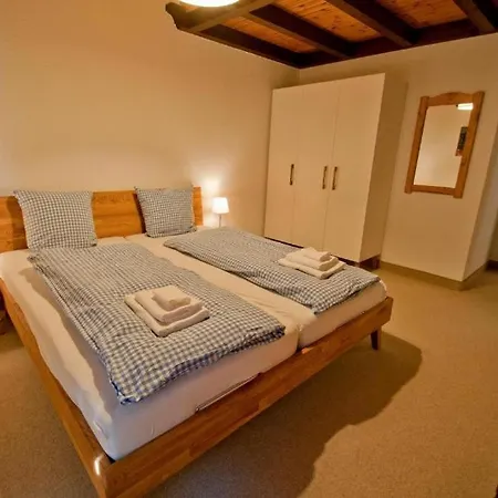 Three-bedroom Cozy In Διαμέρισμα *