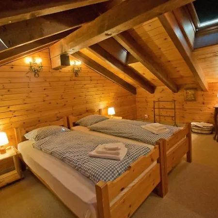Appartement Three-bedroom Cozy In